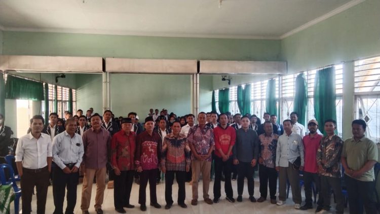 Mahasiswa KKN Tematik Kelompok 9 ITSkes Muhammadiyah Selong, Diterima Pemdes Seruni Mumbul